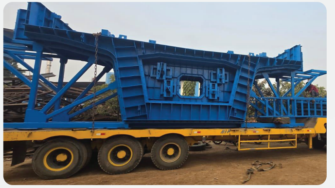 Blue segmental formwork mould transport project